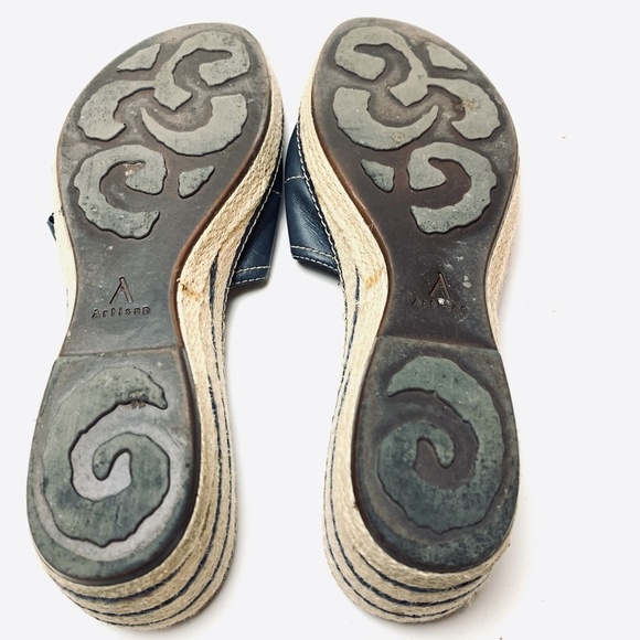 CLARKS ARTISAN Navy Leather Espadrille Sandals 11 - Picture 7 of 12